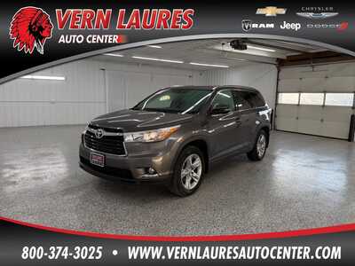 2015 Toyota Highlander, $19995.0. Photo 1