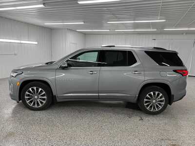 2023 Chevrolet Traverse, $39995.0. Photo 2