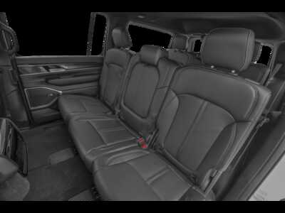 2025 Jeep Wagoneer, $58995.0. Photo 9