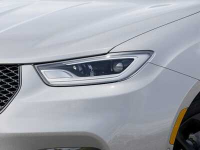 2026 Chrysler Pacifica, $52730.0. Photo 6