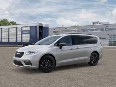 2026 Chrysler Pacifica, $52730.0. Photo 1