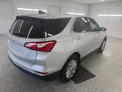 2018 Chevrolet Equinox, $10995.0. Photo 4