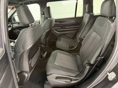 2025 Jeep Grand Cherokee L, $34995.0. Photo 11