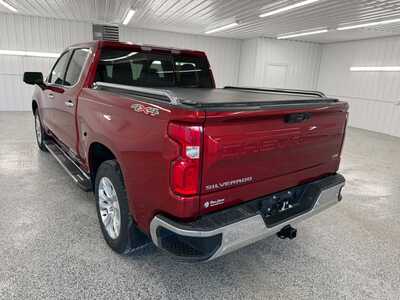 2023 Chevrolet 1500 Crew Cab, $40875.0. Photo 3