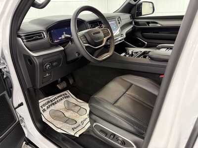 2025 Jeep Wagoneer, $58995.0. Photo 10