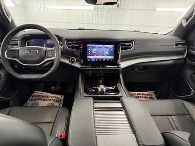 2025 Jeep Wagoneer, $58995.0. Photo 7