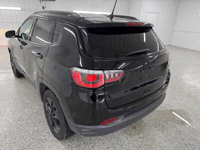 2020 Jeep Compass, $16995.0. Photo 3