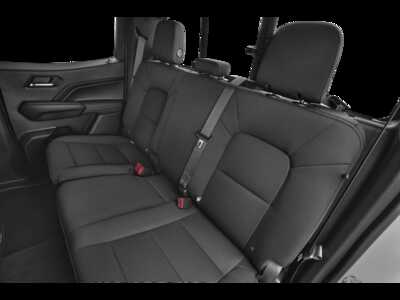 2026 Chevrolet Colorado Crew Cab, $41490.0. Photo 9