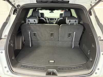 2024 Buick Enclave, $36995.0. Photo 12