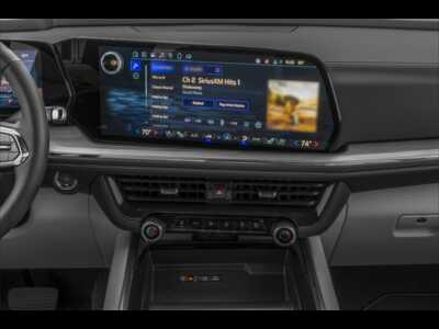 2025 Chevrolet Suburban, $74995.0. Photo 9