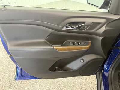 2023 GMC Acadia, $31940.0. Photo 8