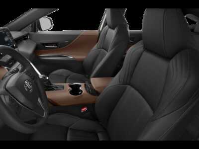 2022 Toyota Venza, $28995.0. Photo 9