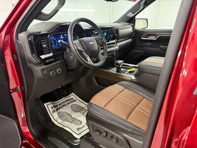 2023 Chevrolet 1500 Crew Cab, $51995.0. Photo 10