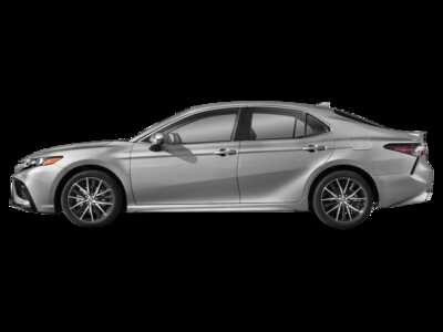 2021 Toyota Camry, $18995.0. Photo 3