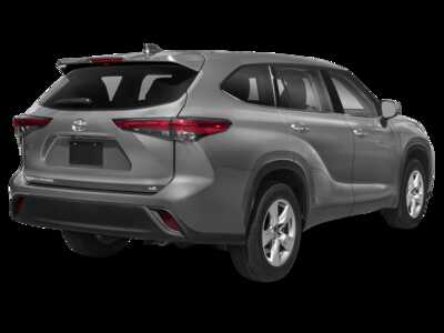 2022 Toyota Highlander, $36995.0. Photo 2