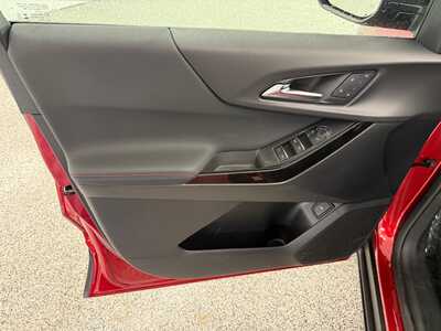 2026 Chevrolet Equinox, $39839.0. Photo 10