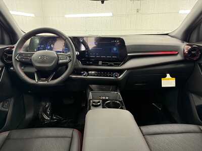 2026 Chevrolet Equinox, $39839.0. Photo 9