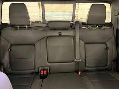 2023 Chevrolet 1500 Crew Cab, $44995.0. Photo 12