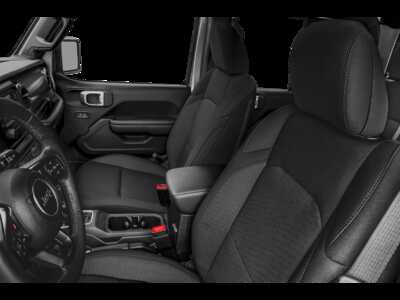 2020 Jeep Gladiator, $21995.0. Photo 6