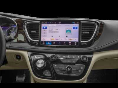 2024 Chrysler Pacifica, $43995.0. Photo 7