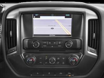 2018 Chevrolet 1500 Crew Cab, $17995.0. Photo 12