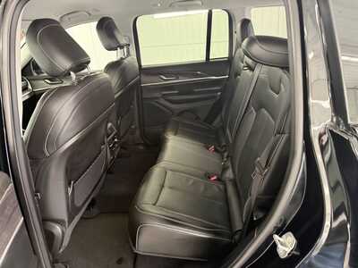 2023 Jeep Grand Cherokee, $33995.0. Photo 10