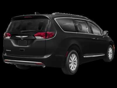 2020 Chrysler Pacifica, $49995.0. Photo 2