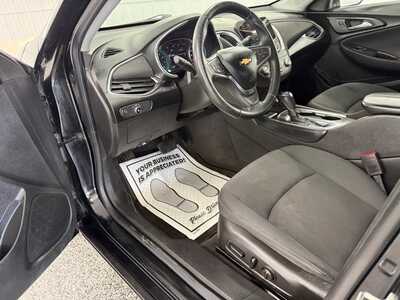 2016 Chevrolet Malibu, $12995.0. Photo 10