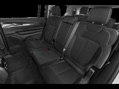 2024 Jeep Grand Cherokee L, $37995.0. Photo 9