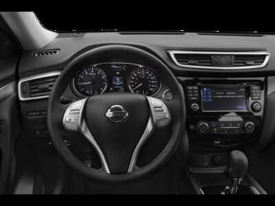 2015 Nissan Rogue, $10995.0. Photo 4