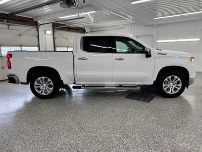 2025 Chevrolet 1500 Crew Cab, $49159.0. Photo 5