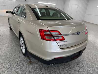 2018 Ford Taurus, $18995.0. Photo 3