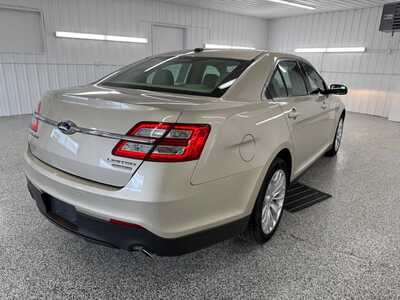 2018 Ford Taurus, $18995.0. Photo 4