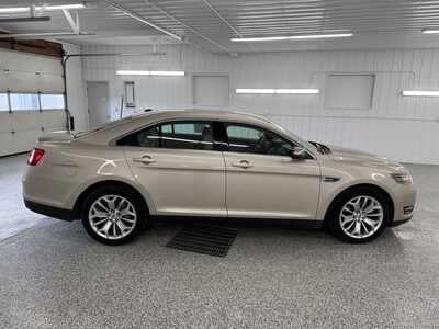 2018 Ford Taurus, $18995.0. Photo 5