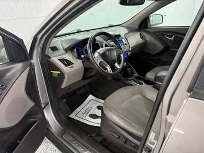 2012 Hyundai Tucson, $8995.0. Photo 10