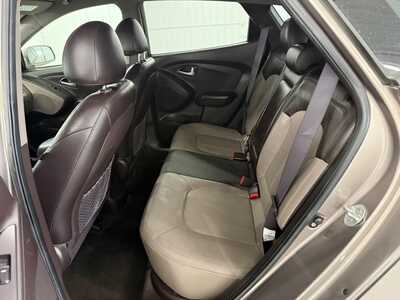2012 Hyundai Tucson, $8995.0. Photo 11
