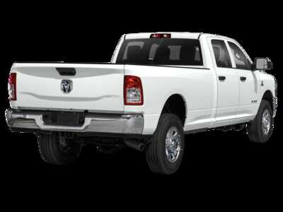 2022 RAM 2500 Crew Cab, $45995.0. Photo 2