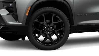 2026 Chevrolet Traverse, $59395.0. Photo 4