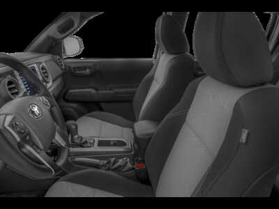 2022 Toyota Tacoma, $29995.0. Photo 9