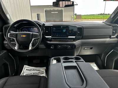 2023 Chevrolet 1500 Crew Cab, $46400.0. Photo 10