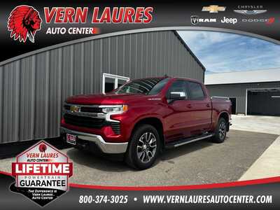 2023 Chevrolet 1500 Crew Cab, $46400.0. Photo 1