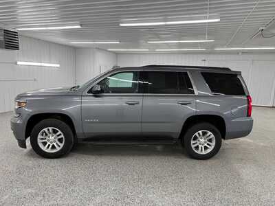 2020 Chevrolet Tahoe, $29995.0. Photo 2