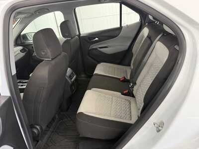 2023 Chevrolet Equinox, $23300.0. Photo 11