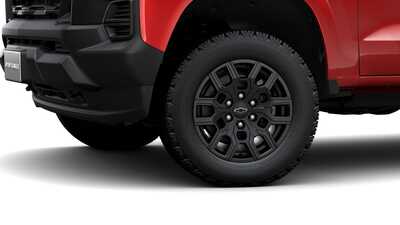2026 Chevrolet Colorado, $38075.0. Photo 3