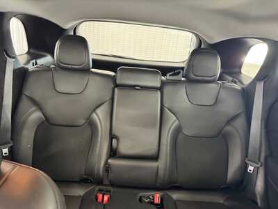 2020 Jeep Cherokee, $18159.0. Photo 12