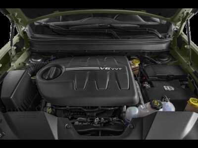2020 Jeep Cherokee, $17995.0. Photo 8