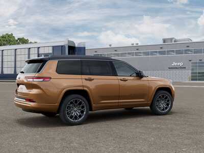 2026 Jeep Grand Cherokee L, $71344.0. Photo 2