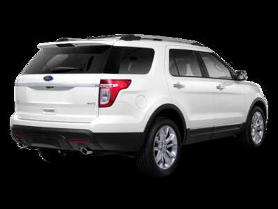 2013 Ford Explorer, $4159.0. Photo 2