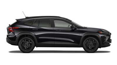 2026 Chevrolet Trax, $27475.0. Photo 3