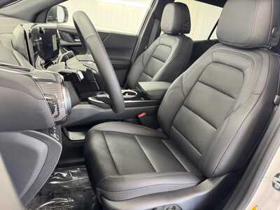 2026 Chevrolet Equinox, $37330.0. Photo 10